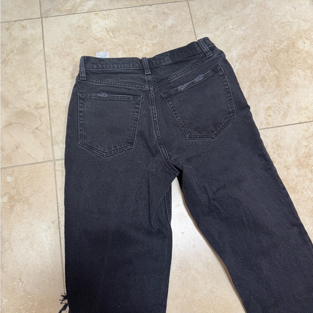 Abercrombie Black 90’s Straight Ultra High Rise Jeans - Picture 6 of 6